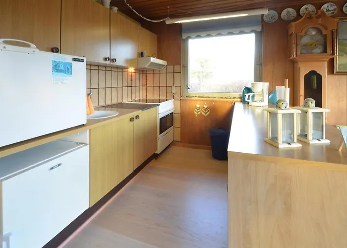 2 Bedroom Beautiful In *